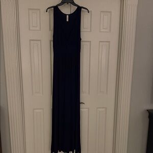 Loveappella Navy Sleeveless Maxi Dress